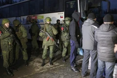 Một hoạt động trao đổi tù nhân giữa các bên ở miền Đông Ukraine, tháng 12/2018. (Nguồn: AFP)