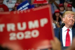Hơn 300 video trên YouTube về chiến dịch tranh cử Tổng thống Mỹ của ông Trump đã bị xóa không rõ lý do. (Nguồn: EPA)