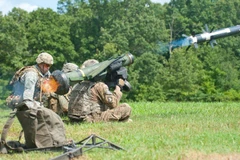 Quân đội Mỹ thử nghiệm tên lửa chống tăng Javelin. (Nguồn: Bộ Quốc phòng Mỹ)