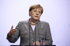 Thủ tướng Đức Angela Merkel phát biểu trong cuộc họp báo tại Meseberg, ngày 18/11. (Nguồn: THX/TTXVN)