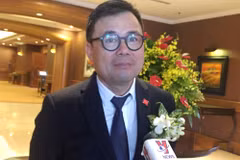 Ông Nguyễn Duy Hưng trả lời phỏng vấn báo chí. (Ảnh: PV/Vietnam+)