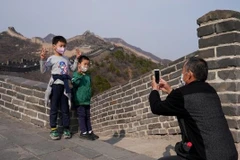 Người dân Trung Quốc bắt đầu đi du lịch sau mùa dịch bệnh