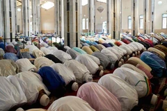 Tín đồ Hồi giáo trên toàn thế giới đón lễ Eid Al-Adha