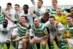 Celtic lên ngôi, giải vô địch Scotland kết thúc sớm do dịch COVID-19