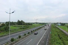 Tuyến đường cao tốc Tp. Hồ Chí Minh - Trung Lương. (Ảnh: TTXVN)