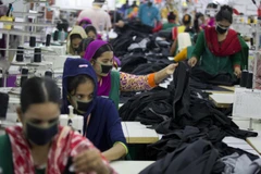 Ngành dệt may Bangladesh bị dịch COVID-19 tàn phá nặng nề. (Ảnh: AP)