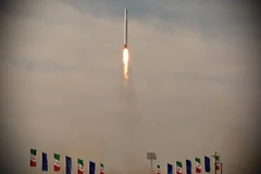 Anh, Pháp quan ngại về vụ phóng vệ tinh quân sự của Iran