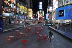 Thành phố New York vắng bóng người do lệnh phong toả. (Ảnh: AP)