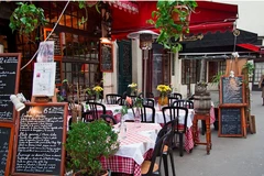 Pháp: Các nhà hàng ở Paris vật lộn với lệnh phong tỏa mới