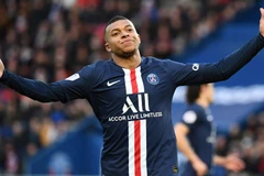 Kylian Mbappe vẫn muốn ở lại PSG dù hết lời khen ngợi Liverpool
