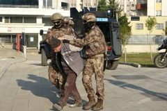 Thổ Nhĩ Kỳ bắt giữ nghi can từng là đao phủ khét tiếng của IS