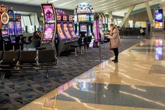 Mỹ: 'Thiên đường giải trí' Las Vegas vắng vẻ do dịch bệnh