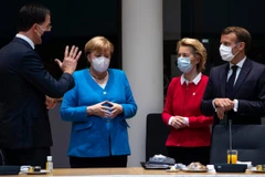 Các nhà lãnh đạo EU đạt thỏa thuận về gói phục hồi kinh tế. (Ảnh: DPA)