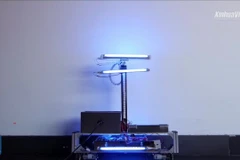 Trung Quốc sử dụng robot diệt vi khuẩn bằng tia cực tím để chống dịch