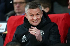 Solskjaer lên tiếng bảo vệ De Gea sau sai lầm trước Everton. (Ảnh: Getty)