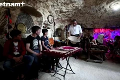 Tham quan viện bảo tàng đặc biệt trong hầm tránh bom ở Syria