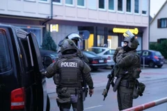 Cảnh sát phong tỏa hiện trường. (Ảnh: DPA/TTXVN)