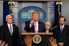 Tổng thống Mỹ Donald Trump tại cuộc họp báo về COVID-19