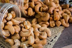Cảnh giác với hạt điều siêu rẻ rao bán rầm rộ trên mạng xã hội