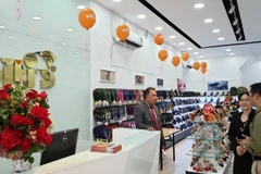 Sản phẩm giày dép Việt chiếm được niềm tin của người dân Campuchia