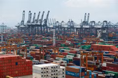 Một bến cảng tại Thâm Quyến. (Nguồn: Xinhuanet)