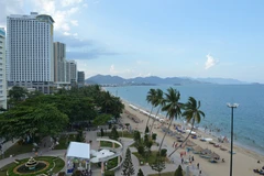 Bãi biển Nha Trang (Khánh Hòa). (Ảnh: Thanh Hà/TTXVN)
