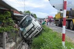 Hiện trường vụ tai nạn giao thông. (Ảnh: Thế Lập/TTXVN)