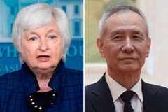 Phó Thủ tướng Trung Quốc Lưu Hạc (phải) và Bộ trưởng Tài chính Mỹ Janet Yellen. (Nguồn: straitstimes.com)