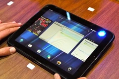 Mẫu máy tính bảng HP TouchPad. (Nguồn: slashgear.com)