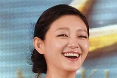 Từ Hy Viên giản dị trong buổi họp báo. (Nguồn: Internet)