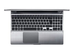 Một trong hai mẫu Samsung Series 7 Chronos. (Nguồn: techradar.com)