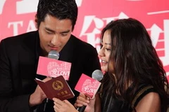 Triệu Vy và Triệu Hữu Đình. (Nguồn: Internet)