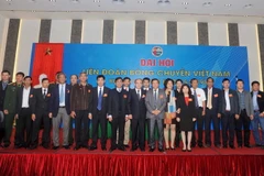 Ban chấp hành Liên đoàn Bóng chuyền Việt Nam nhiệm kỳ 2015-2019 ra mắt. (Ảnh: Quốc Khánh​/TTXVN)