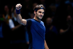 Roger Federer giành vé đầu tiên vào bán kết. (Nguồn: AP)
