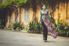 Lâu rồi diễn viên Hồng Ánh xuất hiện trong một bộ ảnh thời trang. (Ảnh: Ali Bùi)