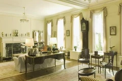 Phòng sinh hoạt chung trong ngôi biệt thự ở New York của Madonna hiện nay. (Nguồn: Internet) 