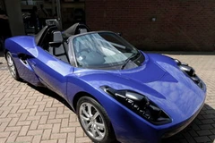 Một loại xe điện mui trần của Toray. (Nguồn: Internet)