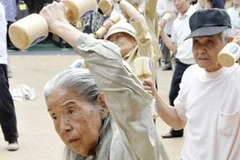 Tuổi thọ của phụ nữ Nhật vẫn ở mức cao nhất. (Nguồn: AFP)