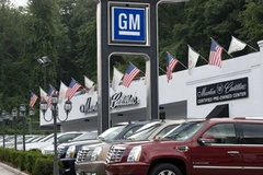 Xe ôtô của hãng GM được bán tại New York. (Nguồn: AFP/ TTXVN)