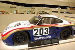 Siêu xe Porsche 961. (Nguồn: Internet)