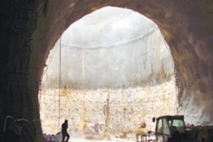 Hang động chứa nước ngầm được phát hiện khi người ta thăm dò địa chất. (Nguồn: Internet)