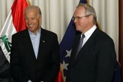 Phó Tổng thống Mỹ Joseph Biden (bên trái) có chuyến thăm Iraq hồi tháng Giêng năm ngoái. Ảnh minh họa. (Nguồn: Getty Images)