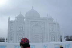 Công trình Taj Mahal bằng băng tuyết. (Nguồn: Internet)