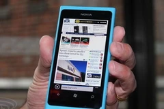 Lumia 800. (Nguồn: BGR)