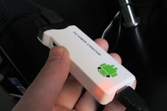 Máy tính MK802. (Nguồn: Internet)