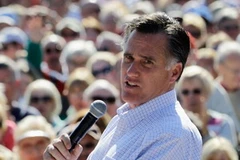 Ông Mitt Romney phát biểu trong một cuộc míttinh tại Dunedin, Florida ngày 30/1. (Nguồn: Getty Images) 