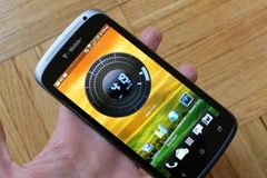 HTC One S. (Nguồn: techcrunch)