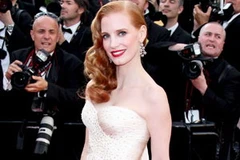 Trang phục thảm đỏ "hot" nhất 2012 của các mỹ nhân