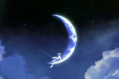 Hình ảnh biểu tượng của hãng phim hoạt hình Dreamworks. (Nguồn: Internet)