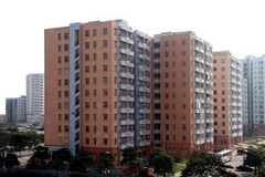 Những người ở trên các tòa nhà cao tầng đều cảm nhận rung chấn vừa xảy ra. (Ảnh minh họa: Tuấn Anh/TTXVN) 